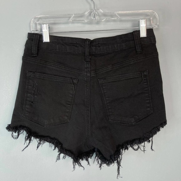 Kancan Black Distressed Destroyed Ripped Denim Raw Hem Jean Shorts Size 27 - Picture 10 of 16